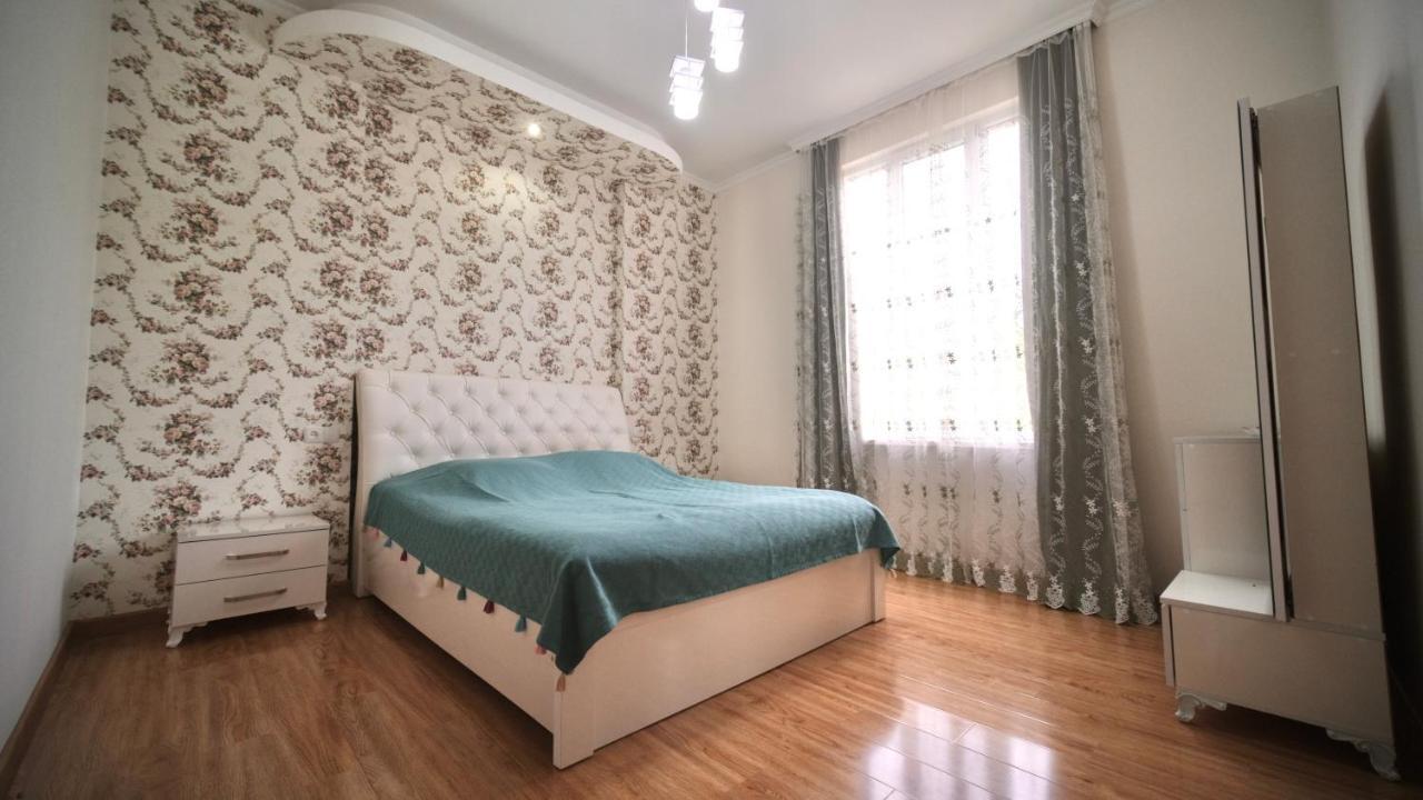 Guesthouse - Family Hotel Bagdati Εξωτερικό φωτογραφία